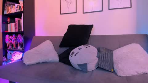 Snapshot of jes_foxx chatting on April 2026 01:04:02 PM jes_foxx online show from April 2026 01:04:02 PM