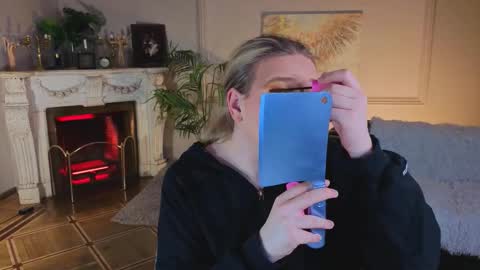 jes_solar online show from November 2025 07:59:02 PM