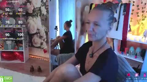 Snapshot of jesica_moon_peachyy chatting on June 2026 05:02:02 AM jesica_moon_peachyy online show from June 2026 05:02:02 AM