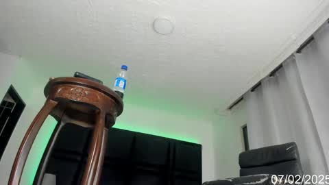 Snapshot of jesica_sanchez chatting on February 2025 12:17:01 AM jesica_sanchez online show from February 2025 12:17:01 AM