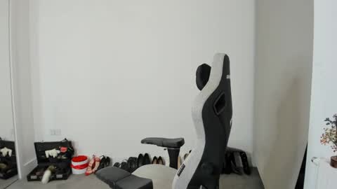 MistressJesicaCoper online show from April 2026 12:39:01 AM