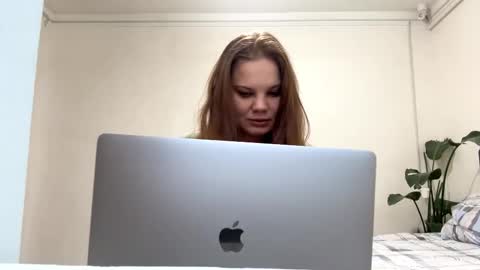 Jessi online show from February 2026 02:09:02 AM