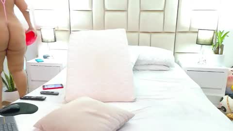 JESICA online show from February 2026 12:36:01 PM