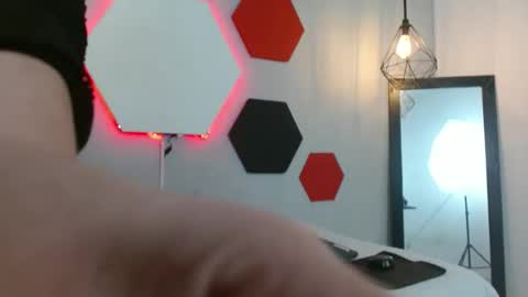 Snapshot of jesiclark chatting on February 2025 08:48:02 AM sofi online show from February 2025 08:48:02 AM