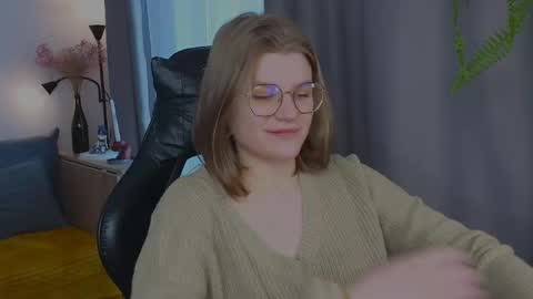  JessieVibes online show from April 2026 01:37:02 PM