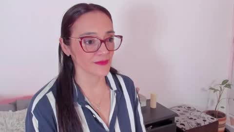jessica herreraToday I will be your devil and you my victim online show from April 2026 10:00:02 PM
