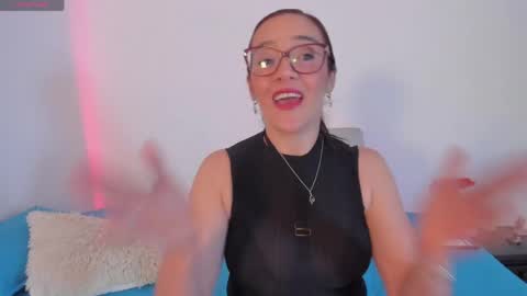 jessica herreraToday I will be your devil and you my victim online show from April 2026 09:53:02 PM