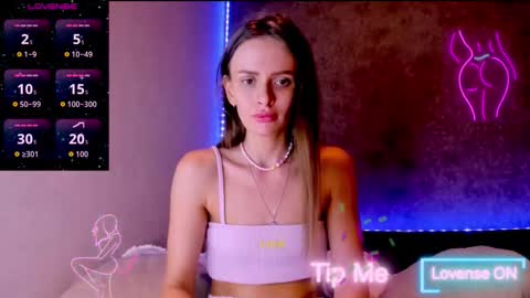 Snapshot of jess_kahawaty chatting on November 2025 08:36:02 AM Jess online show from November 2025 08:36:02 AM