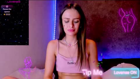 Snapshot of jess_kahawaty chatting on November 2025 10:32:02 PM Jess online show from November 2025 10:32:02 PM