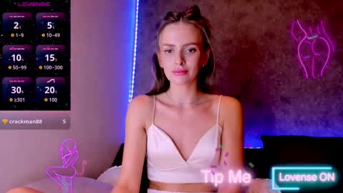 Snapshot of jess_kahawaty chatting on November 2025 10:59:01 AM Jess online show from November 2025 10:59:01 AM