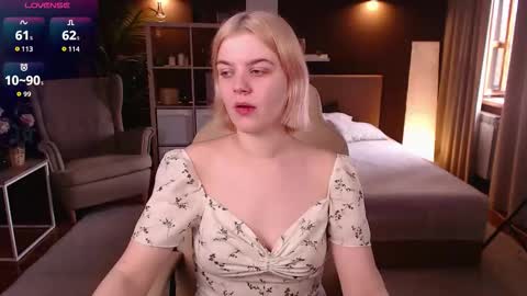 Jess online show from September 2025 07:43:01 AM