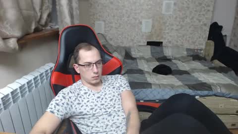 Jess online show from February 2025 04:00:02 PM