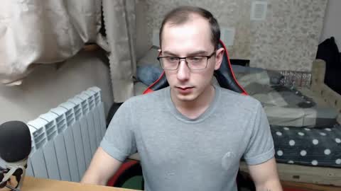 Jess online show from March 2025 06:01:02 PM