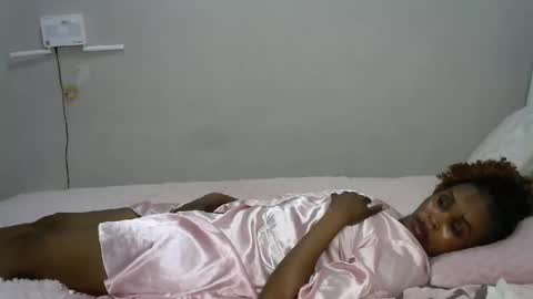 jessajoyy online show from April 2026 07:00:01 AM