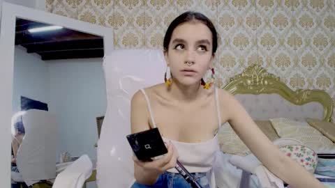 Snapshot of jessb_ chatting on September 2025 06:30:01 PM jessb_ online show from September 2025 06:30:01 PM