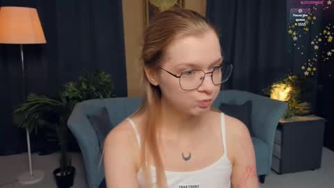 Jess online show from November 2025 09:43:01 AM