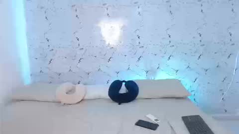 Snapshot of jessdant_luv chatting on September 2025 04:12:02 AM Hello we are Jesse and Dante. online show from September 2025 04:12:02 AM