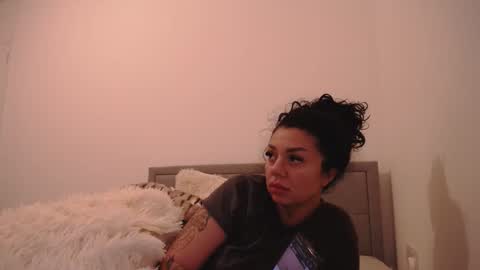 Snapshot of jessebella chatting on January 2025 07:04:01 PM jesse online show from January 2025 07:04:01 PM