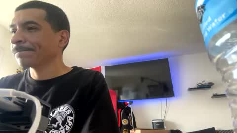 Hungjessy online show from January 2025 06:03:02 PM