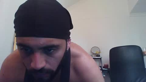 Snapshot of jessepickman chatting on December 2024 06:06:02 PM Angel  Demon online show from December 2024 06:06:02 PM