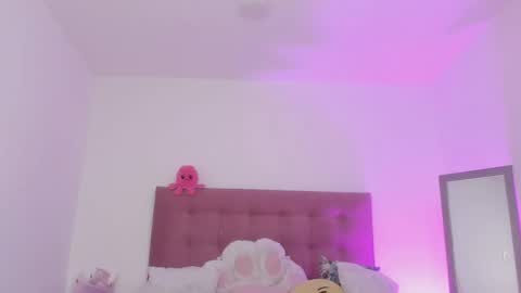 Jess online show from September 2025 04:50:02 AM