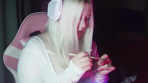 Snapshot of jessiangels chatting on October 2025 07:14:02 PM jessiangels online show from October 2025 07:14:02 PM