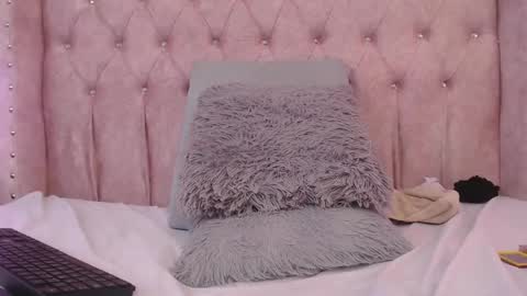Snapshot of jessica_carter_ chatting on December 2024 06:42:02 PM Jessica online show from December 2024 06:42:02 PM