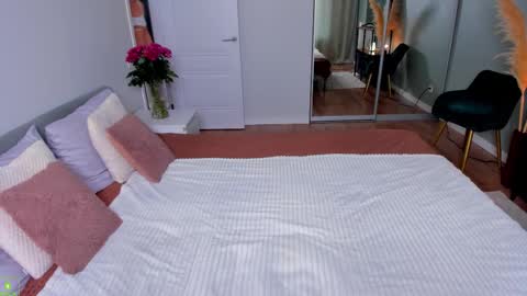 Jessica online show from September 2025 06:24:02 AM