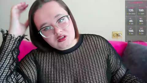Natalia online show from April 2026 07:01:01 AM