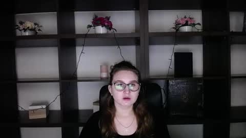 jessica_moul online show from January 2025 11:23:02 AM