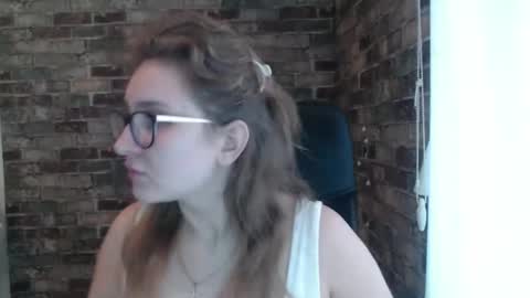jessica_moul online show from February 2025 11:21:01 AM