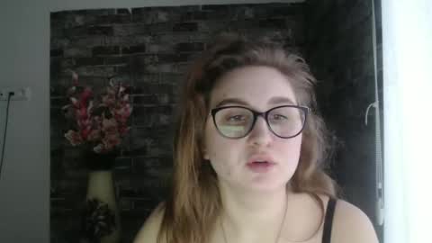 jessica_moul online show from February 2025 02:48:02 PM
