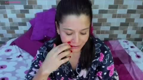 jessimodel independient online show from June 2026 03:25:01 AM