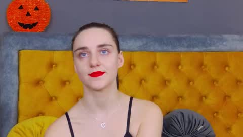 Jessica White online show from November 2025 04:14:02 AM