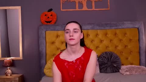 Jessica White online show from December 2025 03:56:01 AM