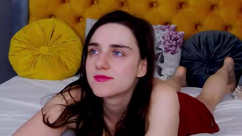 Snapshot of jessica_whitte_ chatting on February 2026 04:21:02 AM Jessica White online show from February 2026 04:21:02 AM