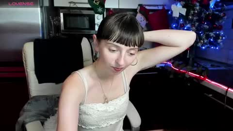 jessicaforris online show from December 2024 01:33:01 PM