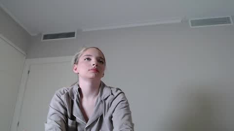 Jessica online show from February 2026 01:25:02 AM