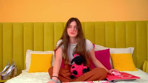 Jessica online show from September 2025 06:25:02 AM