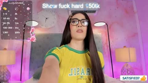 Snapshot of jessicameron chatting on March 2026 04:07:02 AM JESSI AND NAOMI online show from March 2026 04:07:02 AM