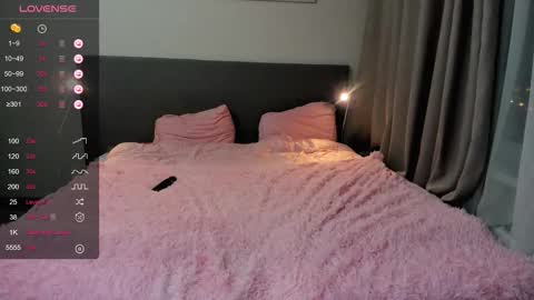 JessicaMooon online show from November 2025 08:29:02 PM