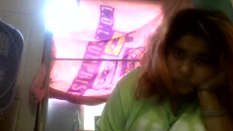 dovedianna online show from September 2025 08:00:02 PM