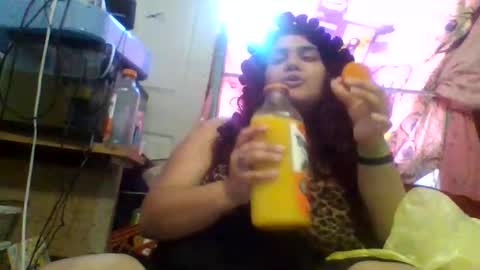 dovedianna online show from March 2026 10:48:01 PM