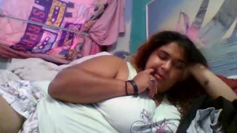 Snapshot of jessicarabbits4 chatting on June 2026 01:07:02 AM dovedianna online show from June 2026 01:07:02 AM