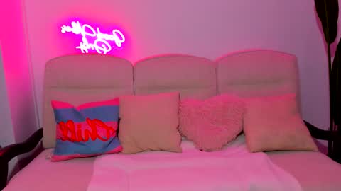 Snapshot of jessicasky_ chatting on March 2026 09:08:01 PM Jessy online show from March 2026 09:08:01 PM