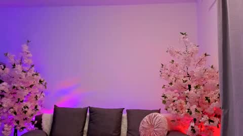 Snapshot of jessiccaburns chatting on January 2025 03:23:02 AM Gloria online show from January 2025 03:23:02 AM