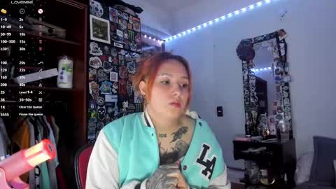 Snapshot of jessie_williams_01 chatting on December 2024 10:20:02 PM Your Sweet Angel online show from December 2024 10:20:02 PM