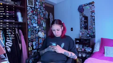 Snapshot of jessie_williams_01 chatting on January 2025 08:49:01 PM Your Sweet Angel online show from January 2025 08:49:01 PM