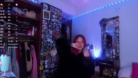 Snapshot of jessie_williams_01 chatting on January 2025 08:42:01 PM Your Sweet Angel online show from January 2025 08:42:01 PM