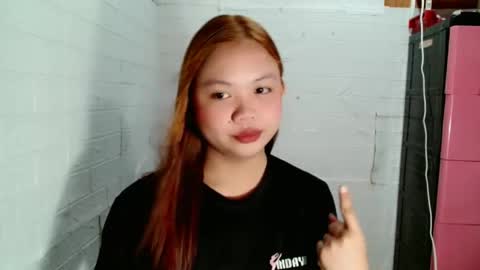 Snapshot of jessiefoxx0 chatting on December 2025 07:14:02 AM Jessie online show from December 2025 07:14:02 AM